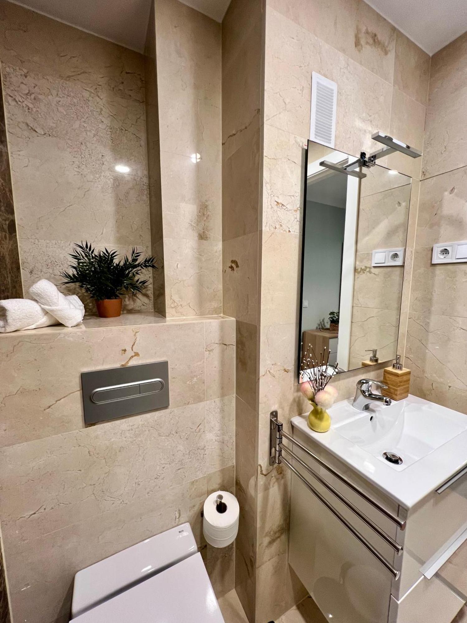Apartamentos Prestige Suites Malaga IV 外观 照片